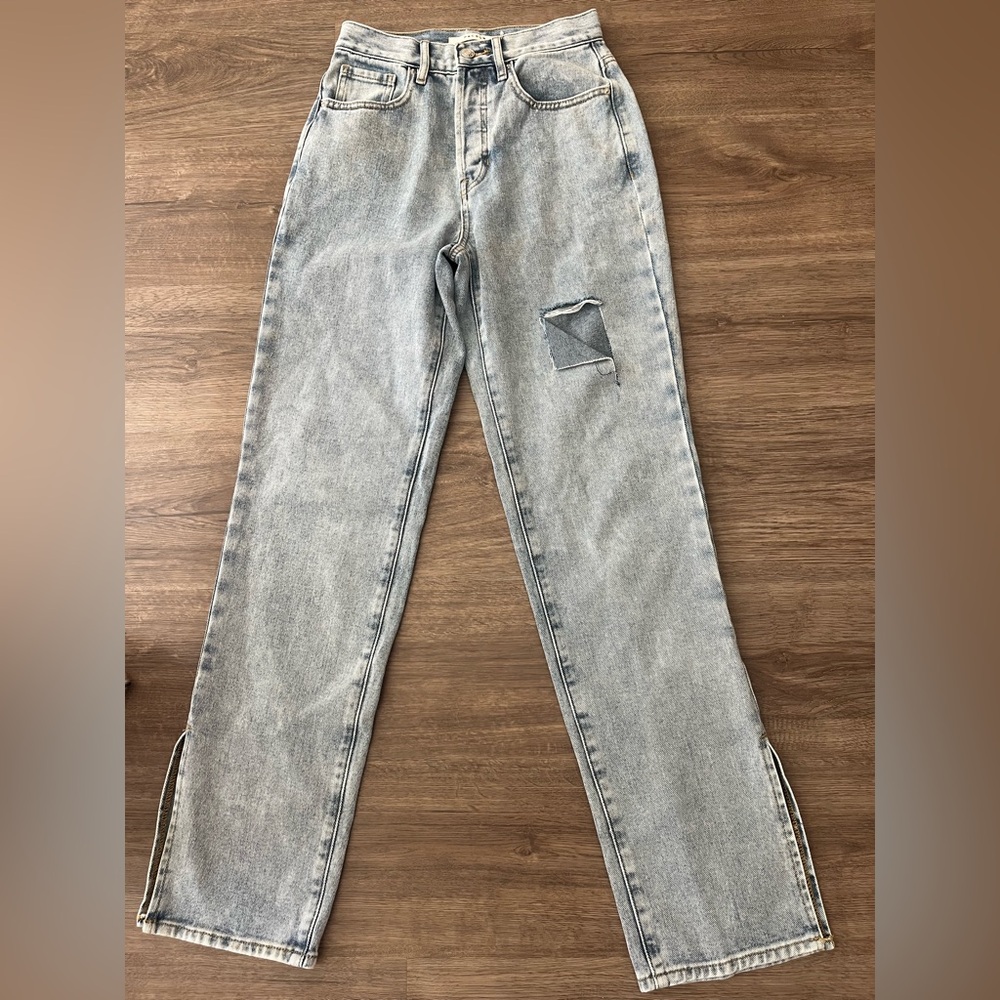 PacSun Light Gray Distressed Straight Leg Jeans